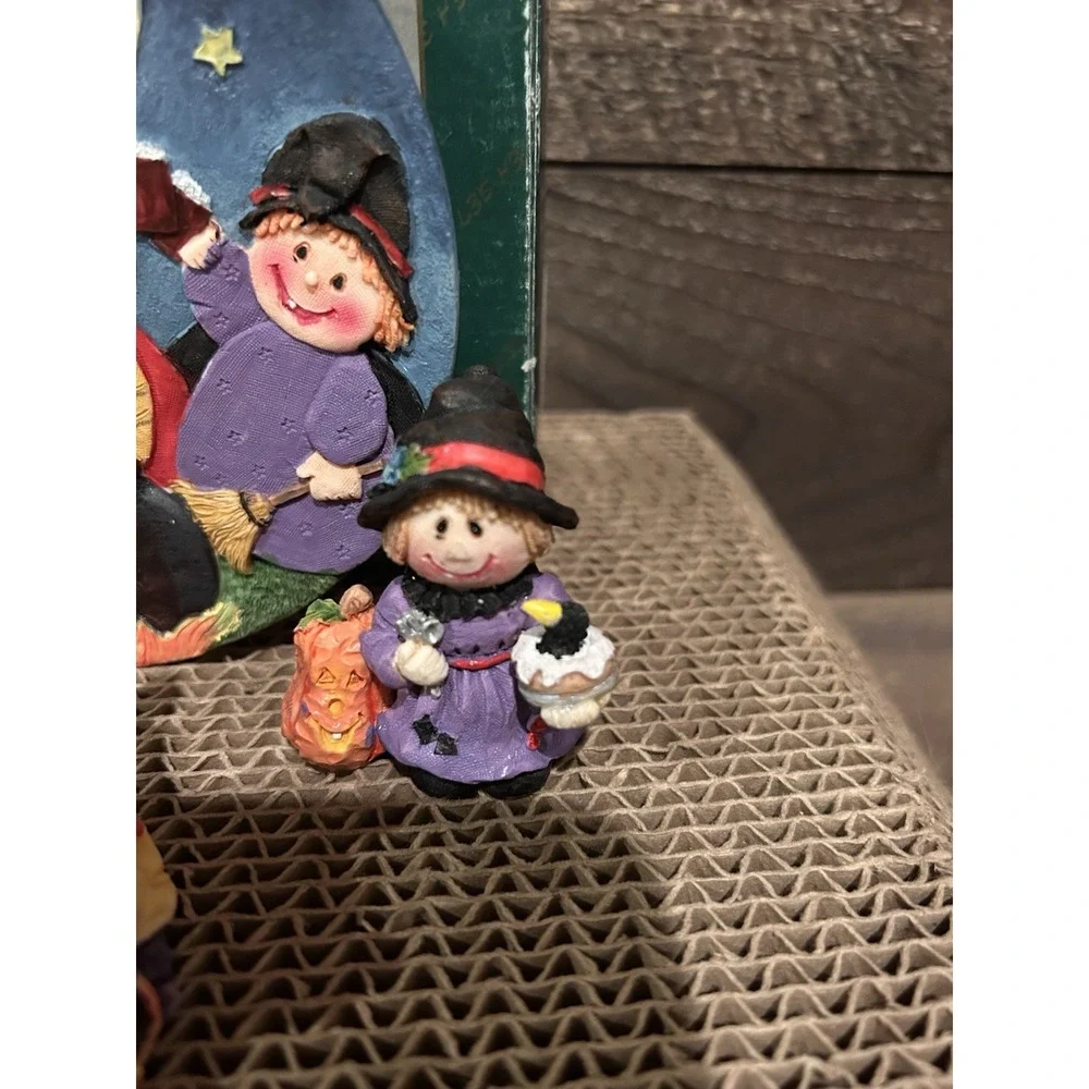 Popular Imports TS 622 Decorative Mini‎ Halloween Tea Party Vintage